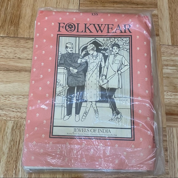 Lot of 4 Vintage Folkwear #102 #118 #125 #127 Collectible Sewing Patterns - Picture 9 of 10